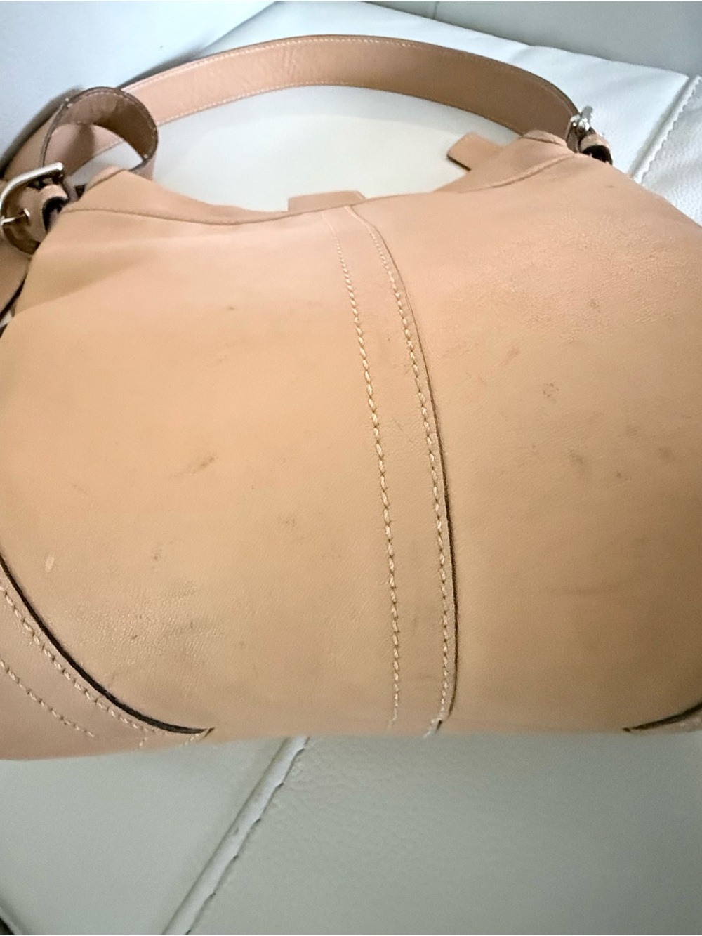 Coach Tan Leather Crossbody with Silver hardware. - Picture 11 of 12